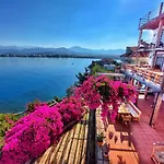 Hotel Ece Sovalye Island