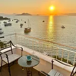 Ece Sovalye Island 3* Fethiye