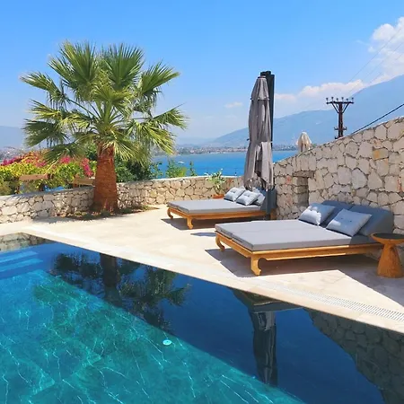 伊思索瓦利岛酒店 3*