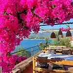 Hotel Ece Sovalye Island