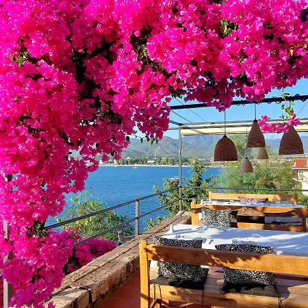 Hotel Ece Sovalye Island