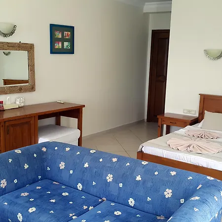 Hotel Ece Sovalye Island