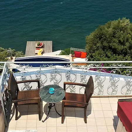 Ece Sovalye Island Hotel