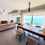 Ece Sovalye Island Hotel